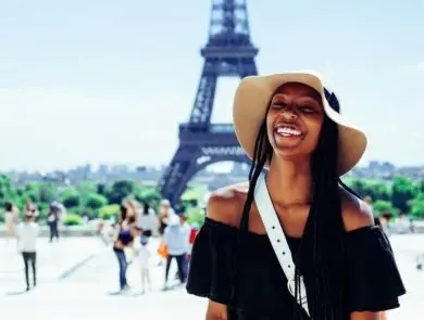 an intern in paris